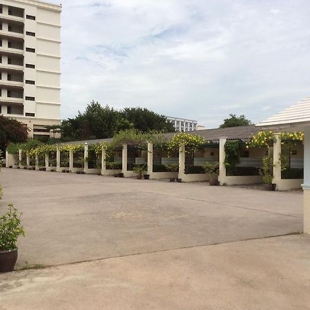 มันนี รีสอร์ต Hotel Pattaya ภายนอก รูปภาพ