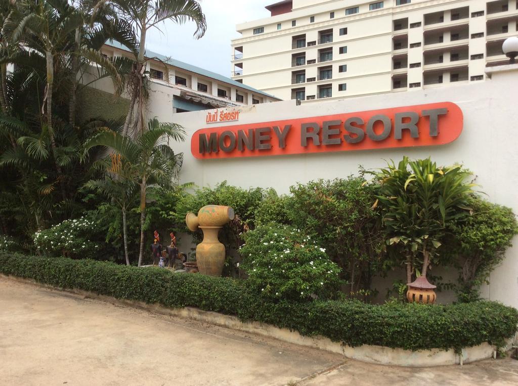 มันนี รีสอร์ต Hotel Pattaya ภายนอก รูปภาพ