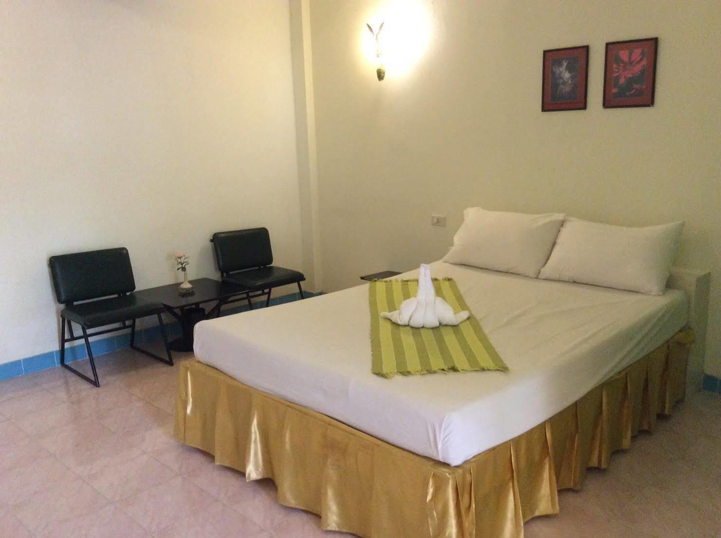 มันนี รีสอร์ต Hotel Pattaya ภายนอก รูปภาพ